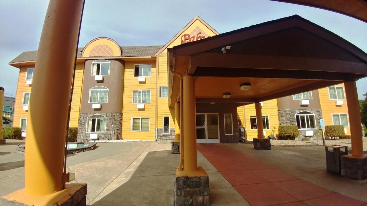 Palace Inn & Suites Lincoln City Kültér fotó